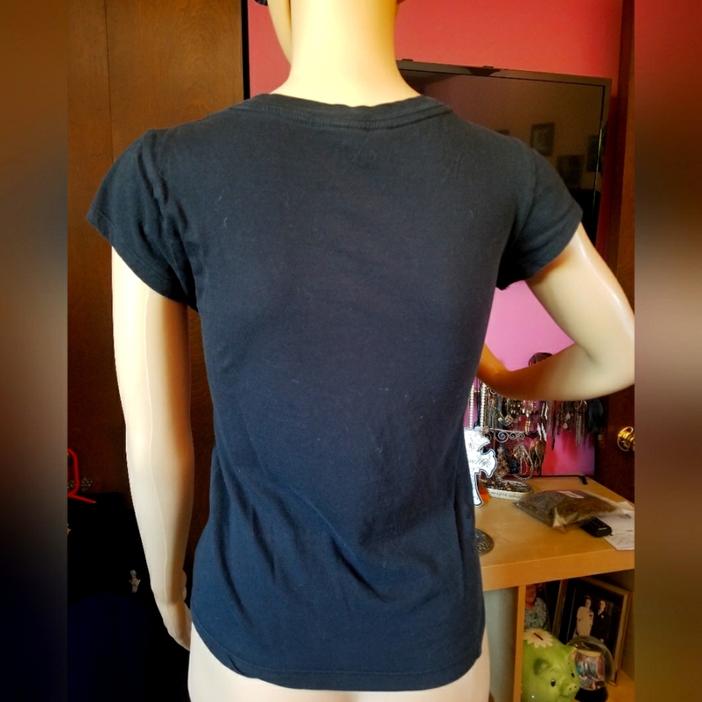 Aeropostale T-shirt - Picture 2 of 2